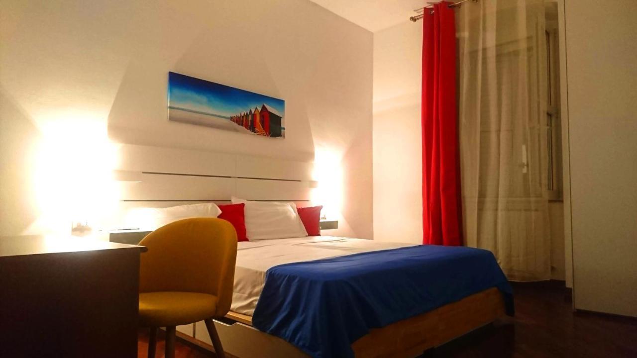 Stanza Con Bagno Ed Accesso Privati Hotel Trieste Bagian luar foto